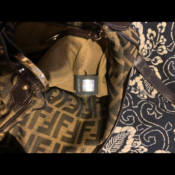 Fendi Crossbody Bag - Picture 8 of 16